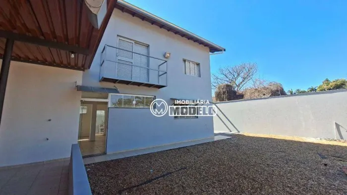 Casa com 3 dormitórios, 194 m² - venda por R$ 930.000,00 ou aluguel por R$ 3.200,00/mês -