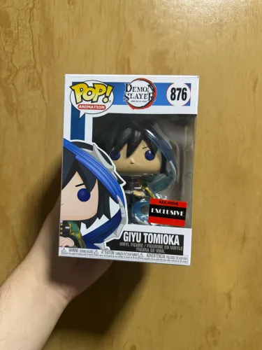 Funko pop tomioka 876 demon slayer 
