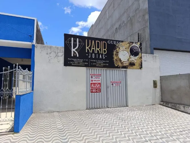Garagem Espaçosa para Alugar - Avenida Dr. Luiz Magalhães, Itabaiana/SE