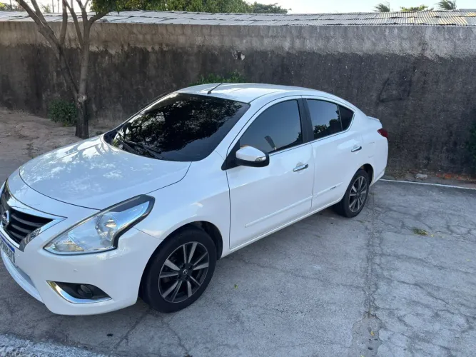 Nissan Versa SL 1.6 16V Flexstart 4P Aut. 2019
