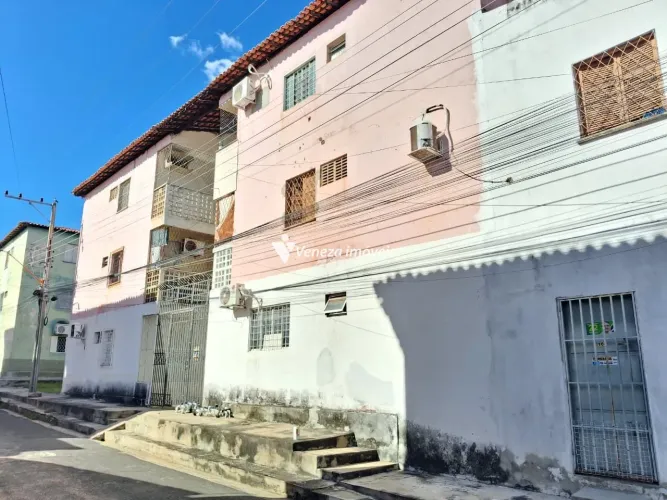 Apartamento no Tancredo Neves com varanda para aluguel