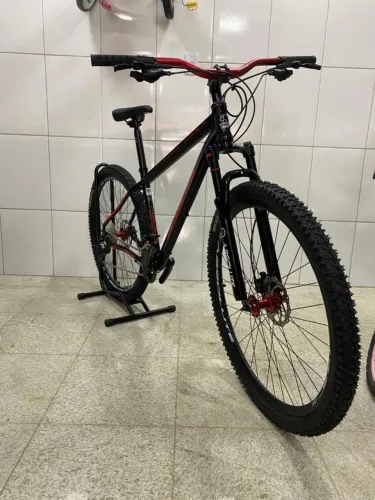 BICICLETA ARO 29 VENZO 27V COM FREIO HIDRAULICO