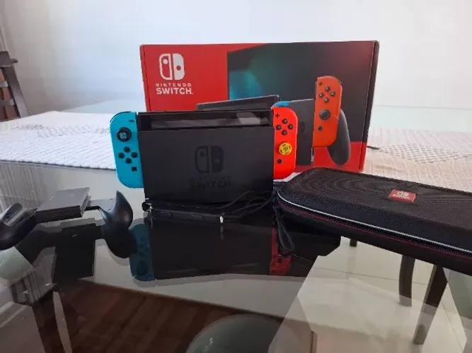 Console Nintendo Switch V2 completo com caixa + case original e cartão sd 120 GB