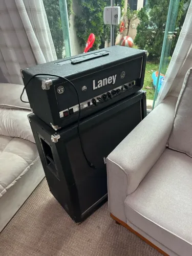 LANEY GH100L caixa 4x12