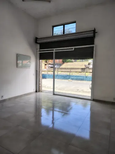 ? Ponto Comercial  | Rua João Pessoa | Ao lado do Casa do Arroz | Pronto para Uso!