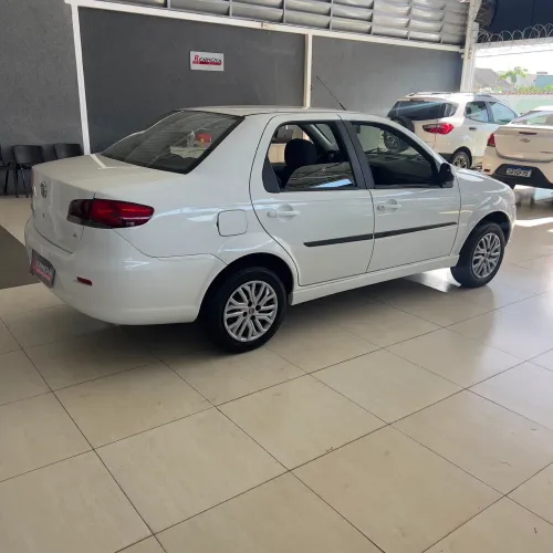 Fiat Siena EL Celeb. 1.0 MPI Fire Flex 8V 4P 2015