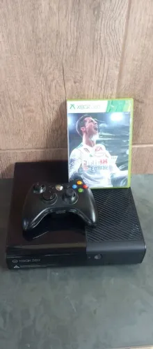 Vendo Xbox 360 slim