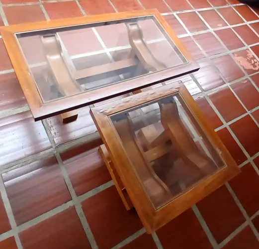 Mesa de centro e mesa de canto 