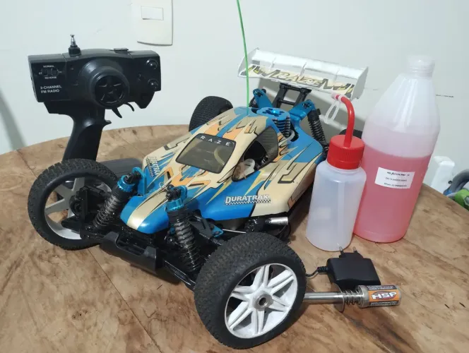 Duratrax raze 1/8 nitro rc