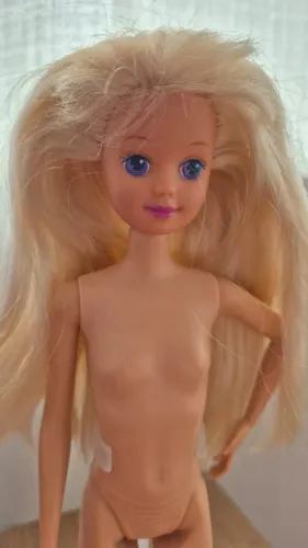 Barbie skipper ( ler o anuncio ) 