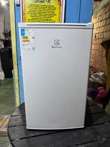 Frigobar Electrolux 122 Litros Novíssimo aceito Cartão