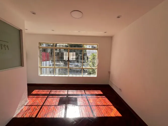 Casa Comercial para Aluguel no Sumaré - SP