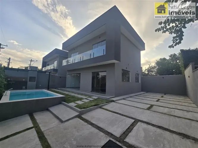 Casas em Condomínio para venda em Niteroi no bairro Itaipu