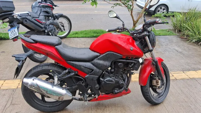 Vende-se ou faço negócio do meu interesse. *