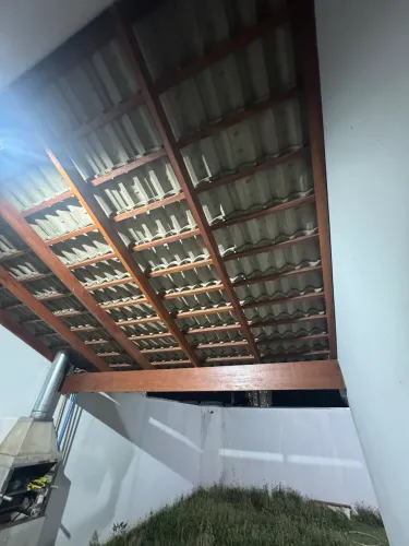 Varanda completa em telha de cimento