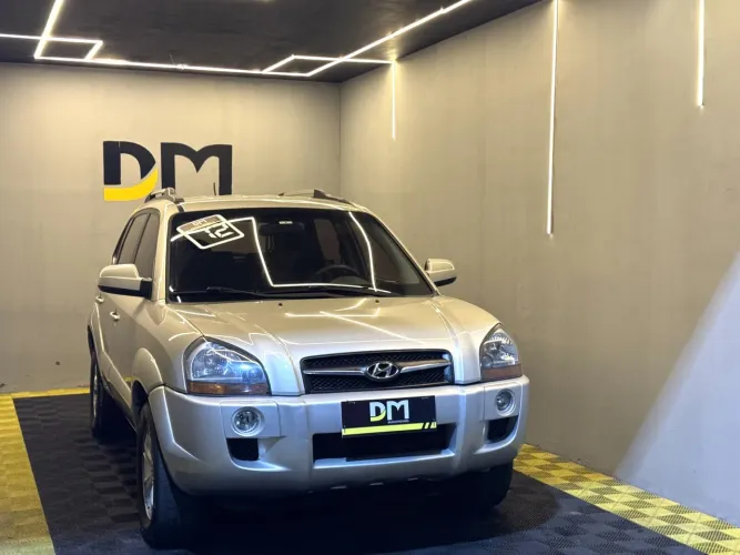Hyundai Tucson 2.0 16V Aut. 2012