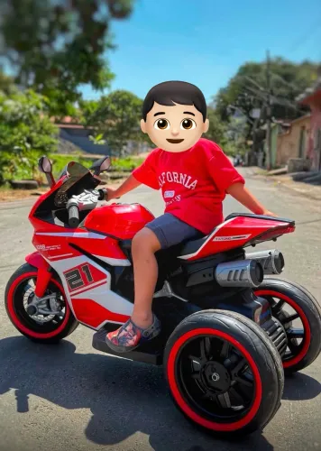 Moto elétrica infantil