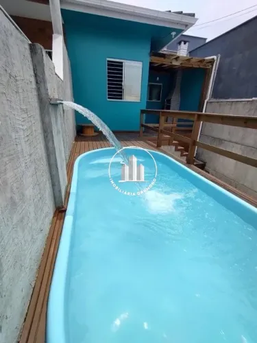 Casa Geminada 2 Quartos com Piscina - Bela Vista