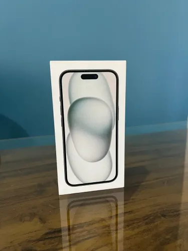 IPHONE 15 256 GB LACRADO ( LOJA )