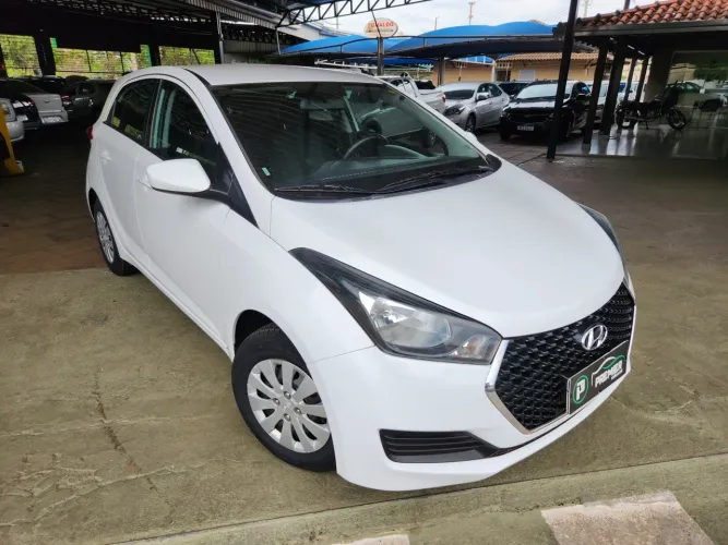 Hyundai HB20 Unique 1.0 Flex 12V Mec. 2019