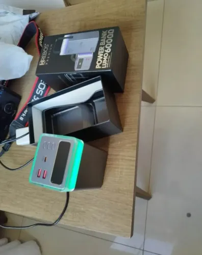 Carregando portátil pra celular 
