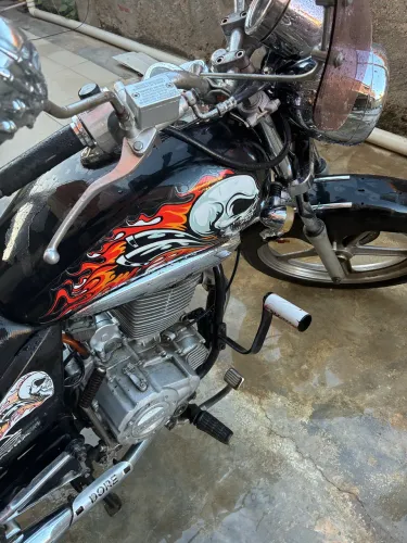 Moto kansas 150 custom estradeira