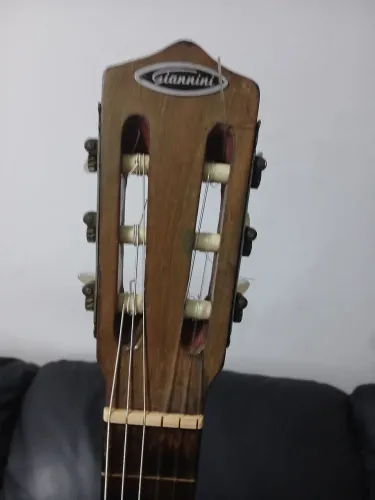 Violao giannini n 107  dec.60