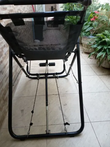 Cadeira de exercícios AB CHAIR
