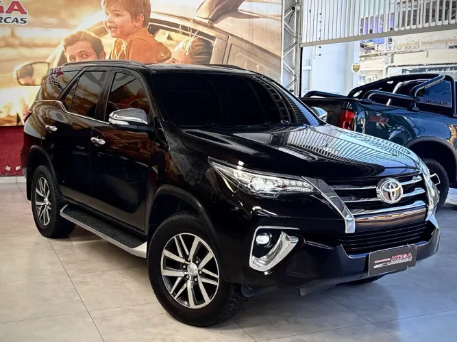 Toyota Hilux SW4 4X4 2.8 Diesel 2020