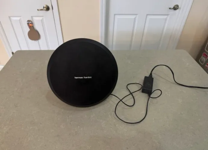 Harmon kardon onyx studio 