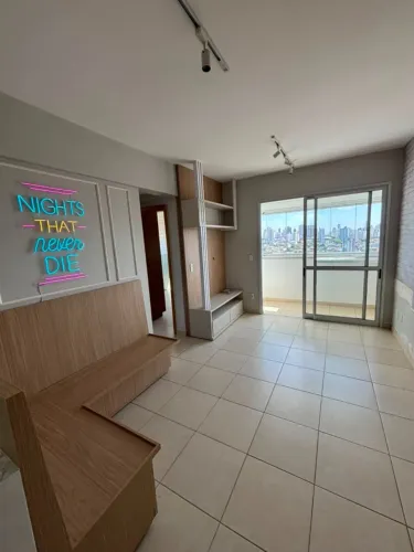 Aluguel de Apartamento 2/4 (18º andar), próximo ao Shopping Flamboyant.
