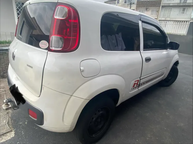 Fiat Uno Vivace 1.0 EVO Fire Flex 8V 3P 2015