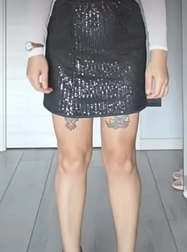 Linda saia de paetê bordado