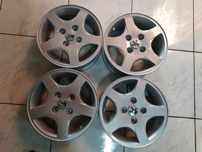 Rodas aro 14 pejout