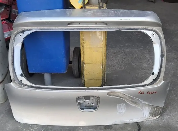 Tampa da Mala do Kia picanto