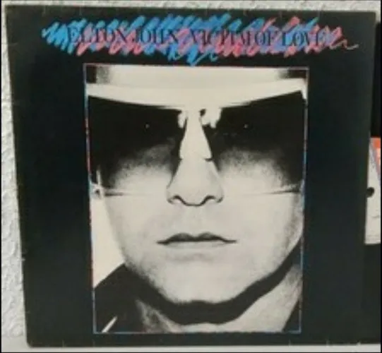 Lp do Elton John - Victim Of Love