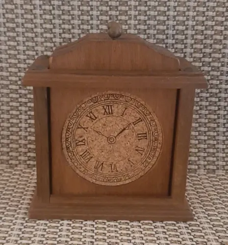 Toque retrô. Charmoso conjunto de porta-copos Big Ben Londres