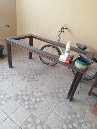 Mesa madeira maciça