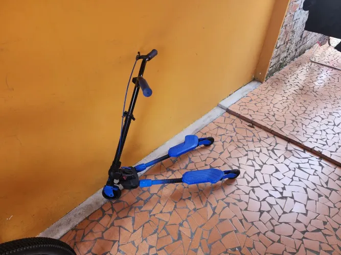 Patinete Dobrável com Rodas de PU