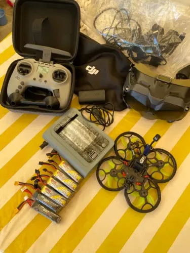 Drone FPV GEPRC COMPLETO.