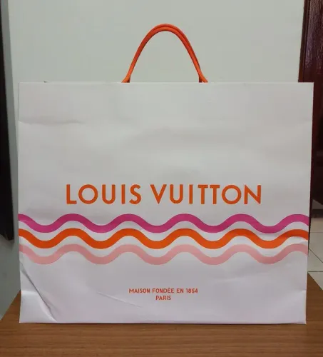 Sacola grande original Louis Vuitton 