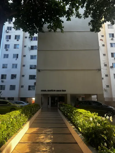 Alugo apartamento no Espigão, Estr. dos Bandeirantes 