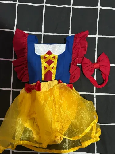 fantasia da branca de neve