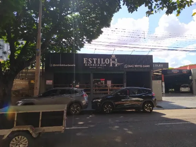 Vende-se imóvel comercial na Av. Dr. Luiz Teixeira Mendes 