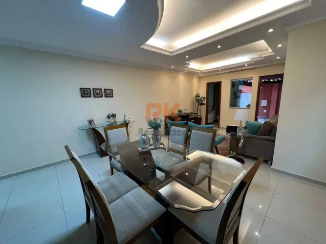 Casa à venda, 3 quartos, 1 suíte, 3 vagas, Cabral - Contagem/MG