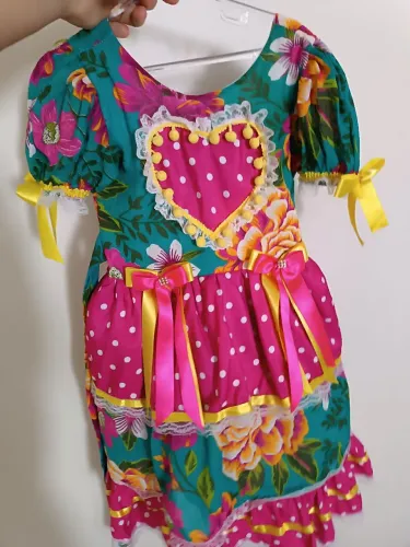 Vestido junino infantil menina Tam 4( forma grande)