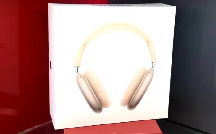 Apple AirPods Max - USB-C - ORANGE - Produto Novo com Garantia da Loja