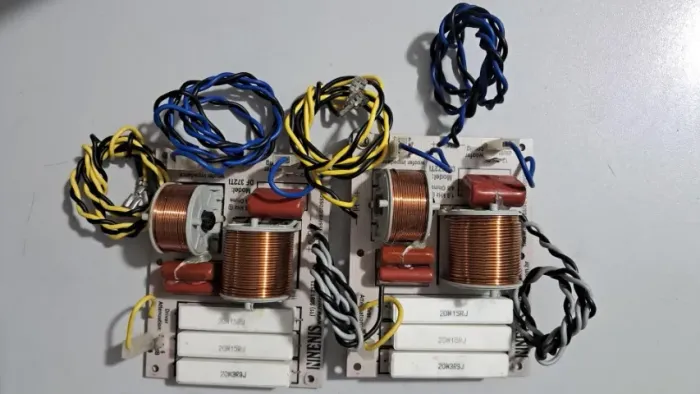 Divisor de frequencia Nenis DF372TI - Duas vias para TI -