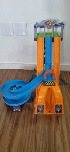 Fisher-Price Conjunto Grande Pista De Corridas Hot Wheels