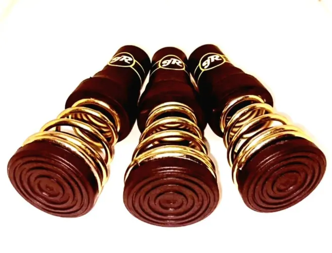 Kit com três pezinhos de mola pra surdo na promoção 